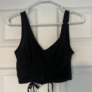 Black cropped tank top